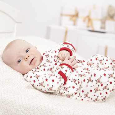 Reindeer patterned suit for baby