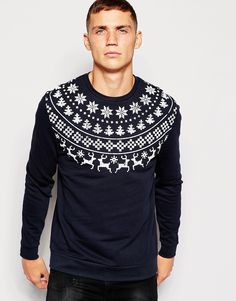 Men's Christmas sweater with reindeer print
