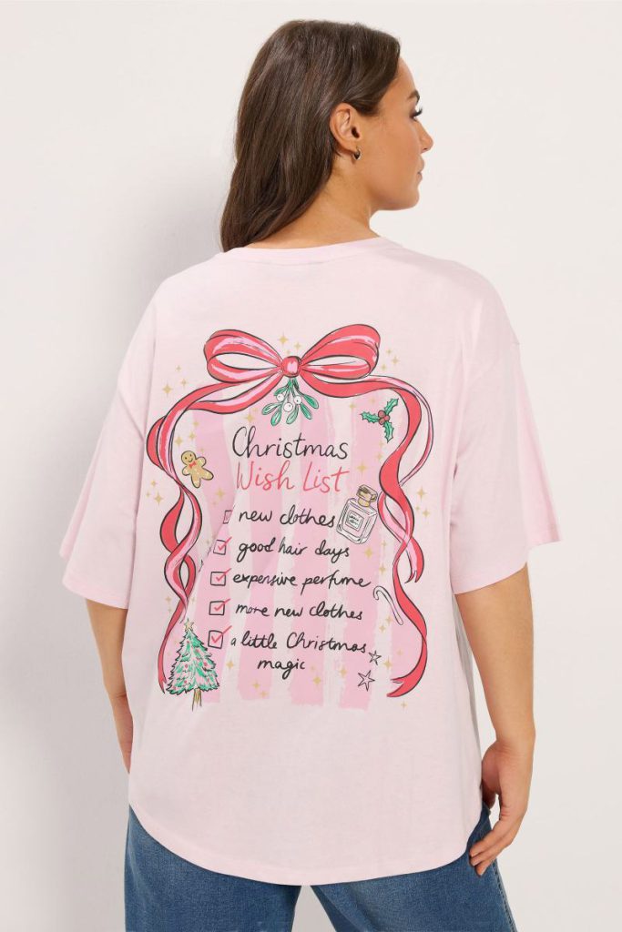 'Christmas Wishlist' Novelty Relaxed T-Shirt from Boohoo